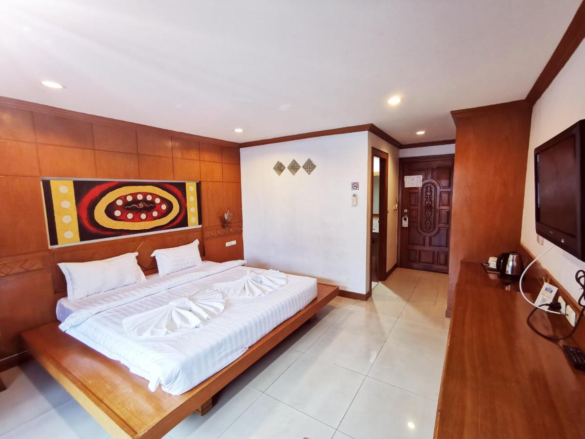 New Life Phuket Classic Patong Εξωτερικό φωτογραφία
